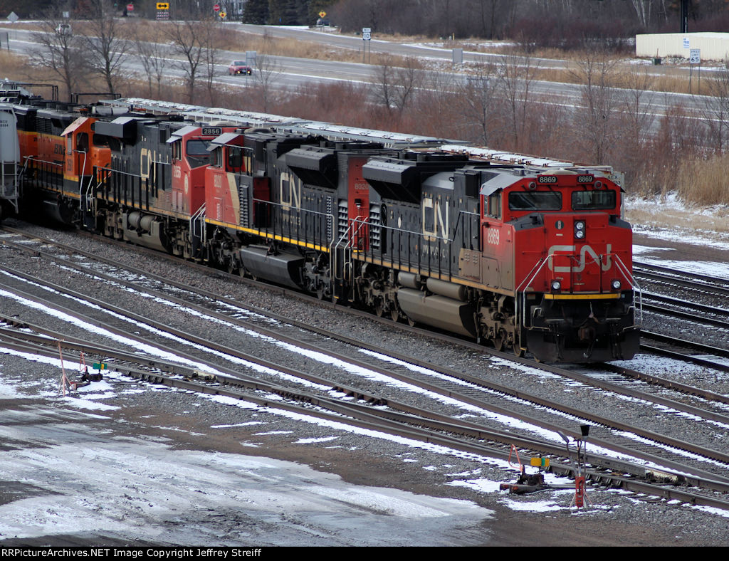 CN 8869